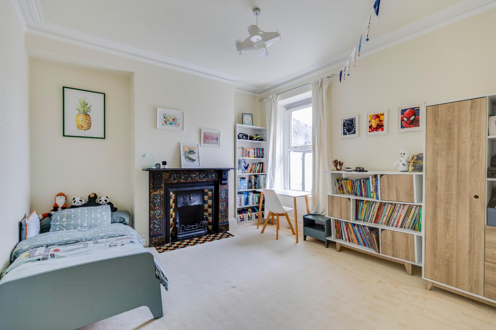 90 Stanwell Road, Penarth, CF64 3LP